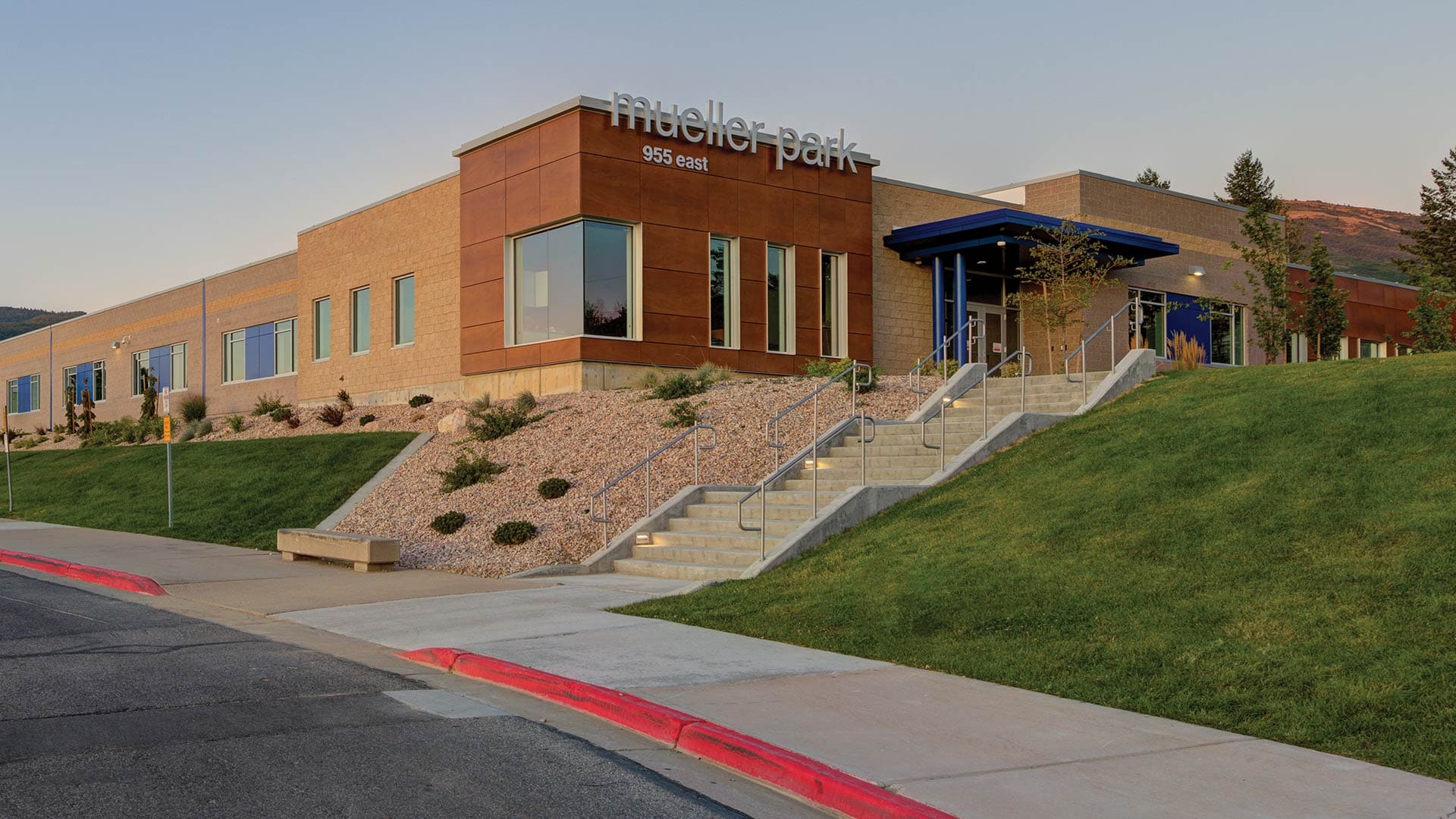 Photo-Gallery-education-mueller-park-jr-hs-02