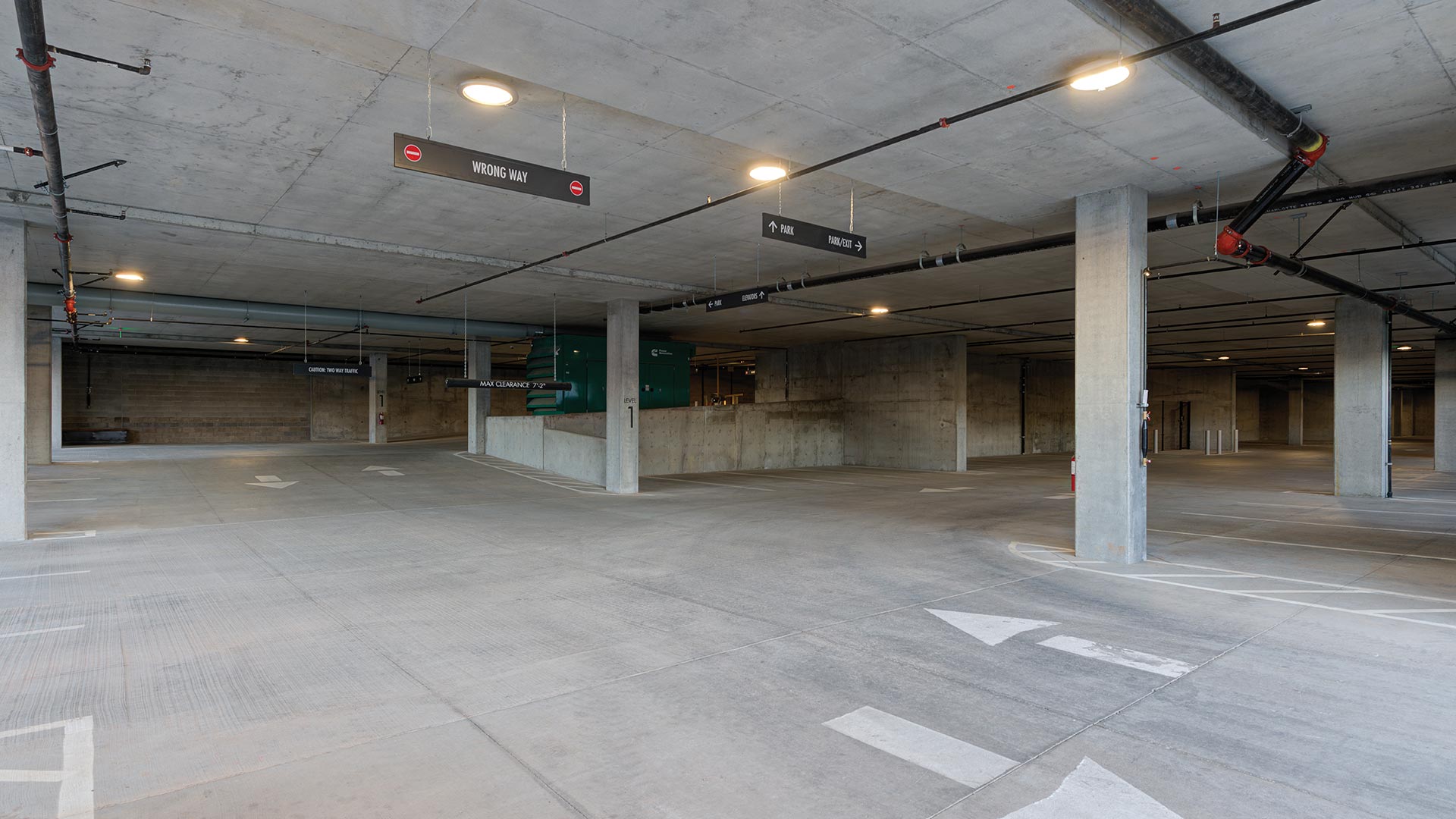 photo-gallery-garage-650-main-04