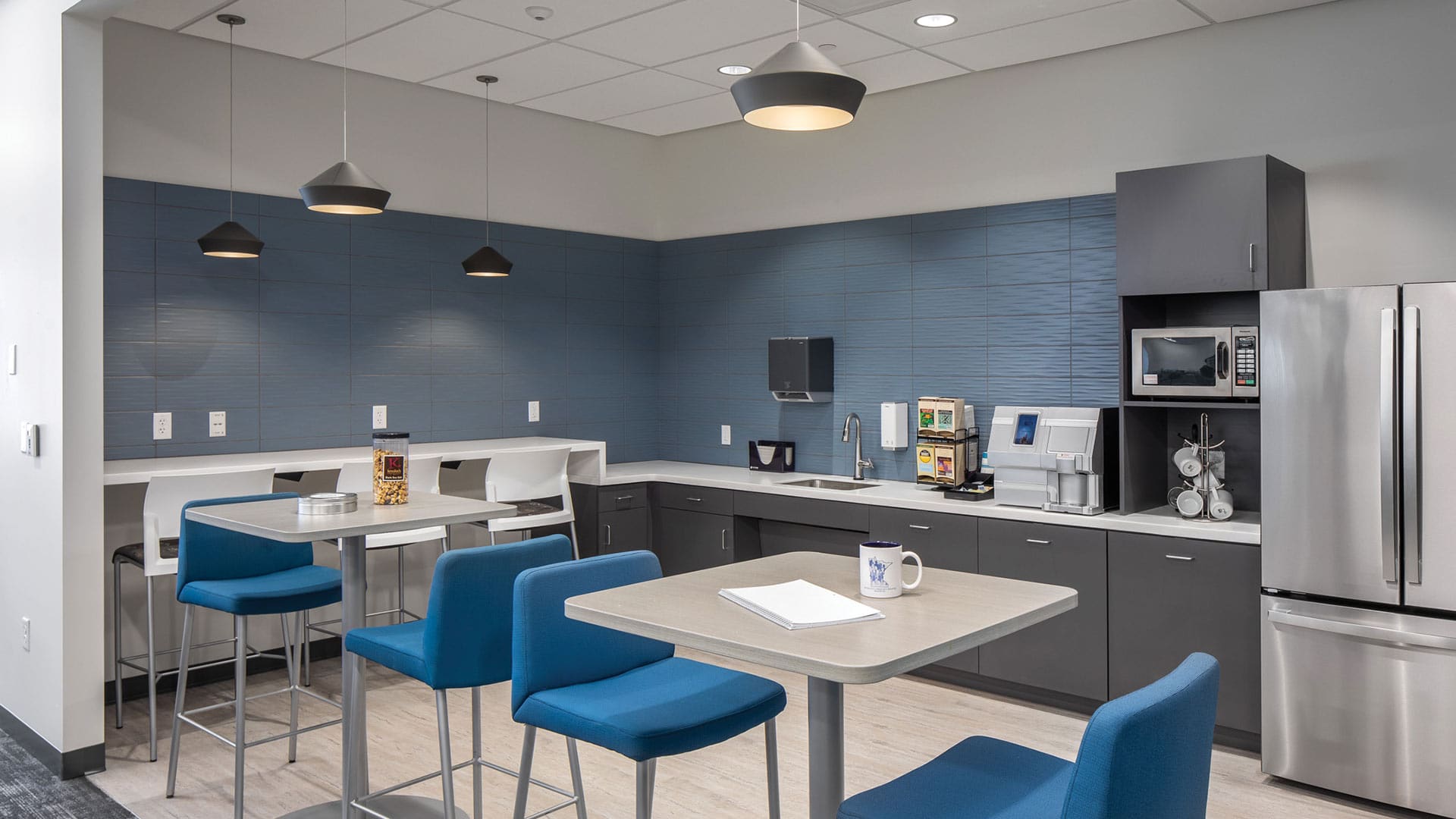 photo-gallery-commercial-office-collagen-solutions-18