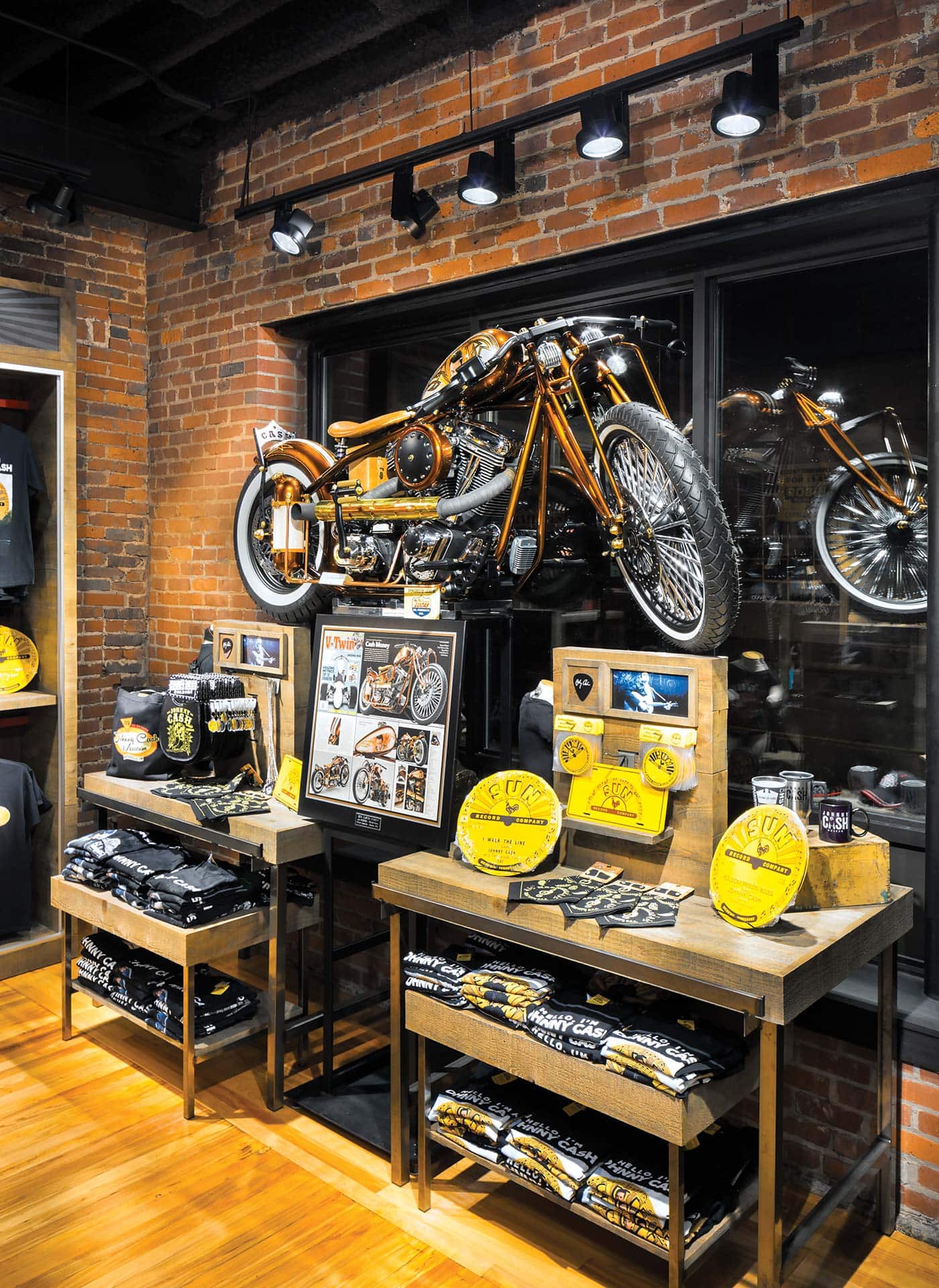 photo-gallery-hospitality-entertainment-johnny-cash-museum-01