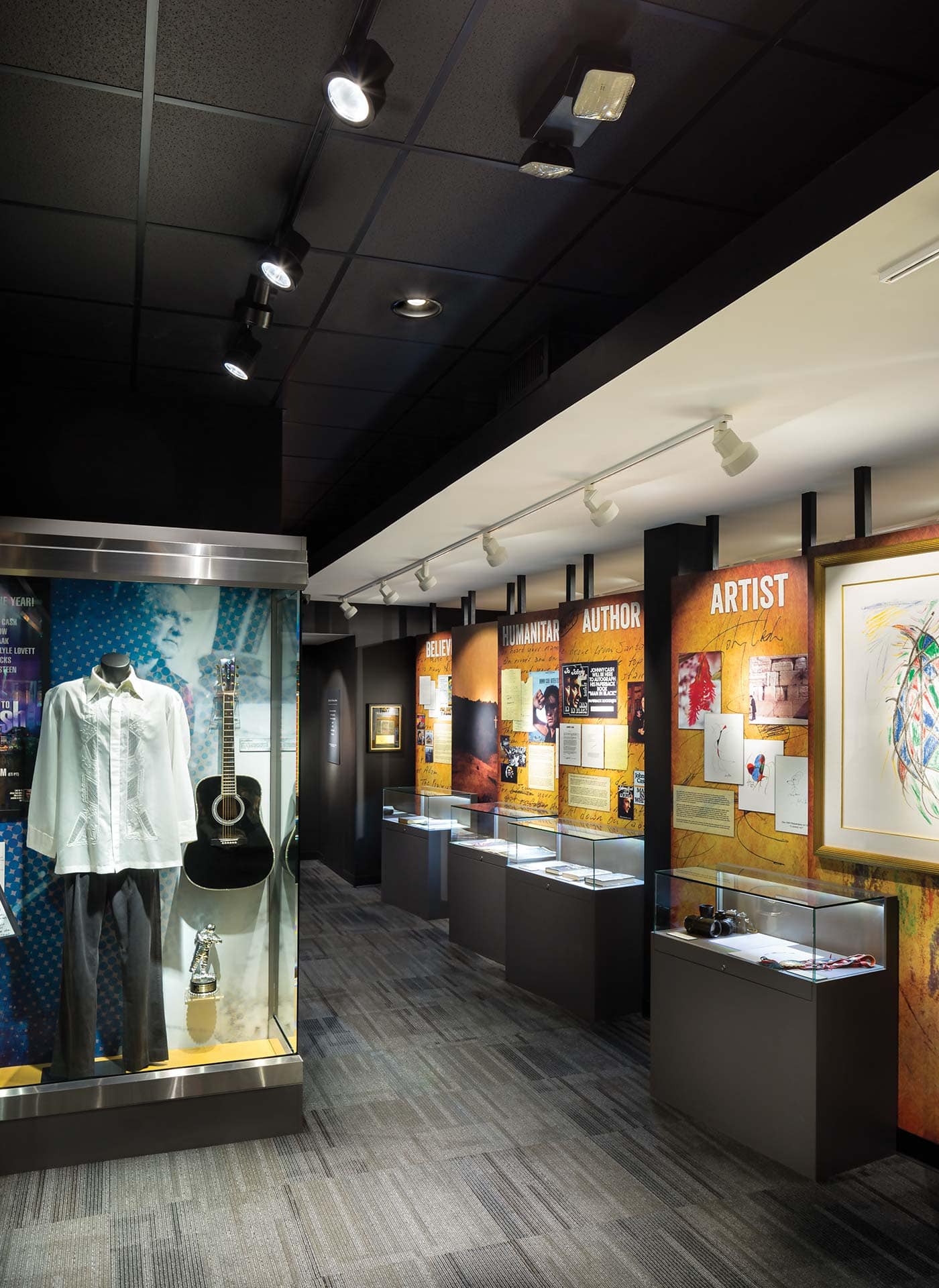 photo-gallery-hospitality-entertainment-johnny-cash-museum-04