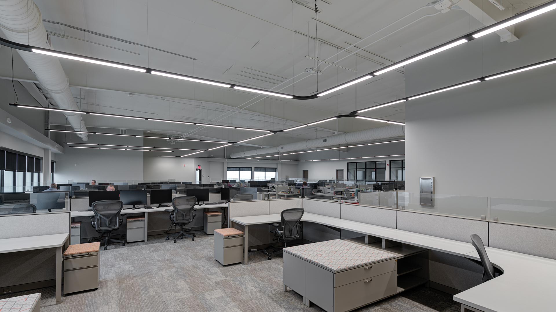 photo-gallery-commercial-office-smc-electric-13