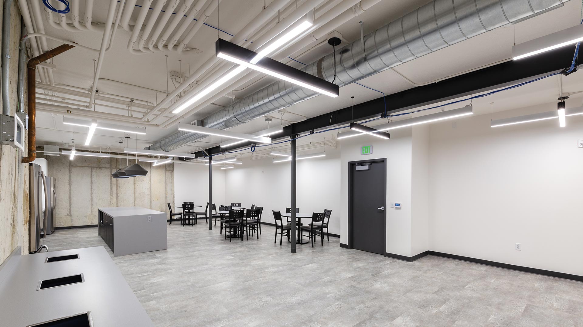 photo-gallery-commercial-office-vbfa-headquarters-03